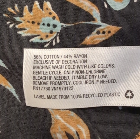 Universal Thread Balloon Sleeve Blouse - Picture 5 of 6